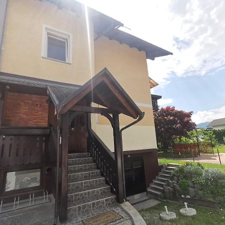 Apartment Lakebled With Casle Bled View エクステリア 写真